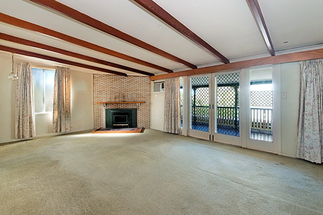 63 York Street, COORPAROO, QLD 4151