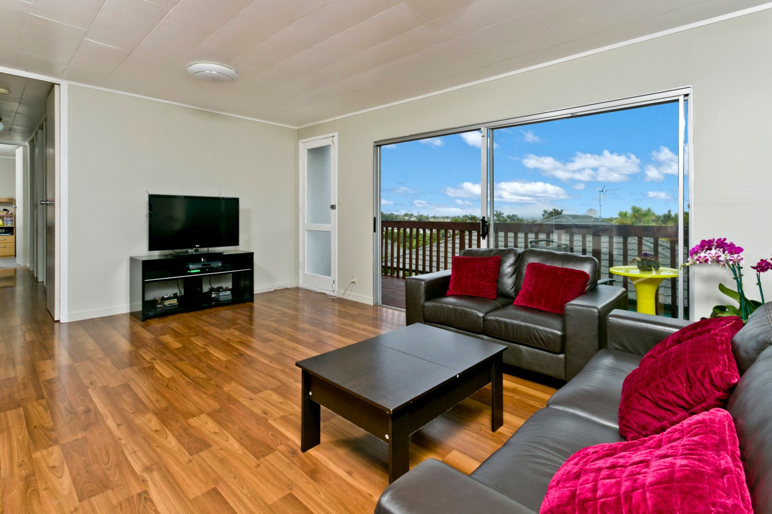 1/62 Manuka Road, Glenfield, North Shore City