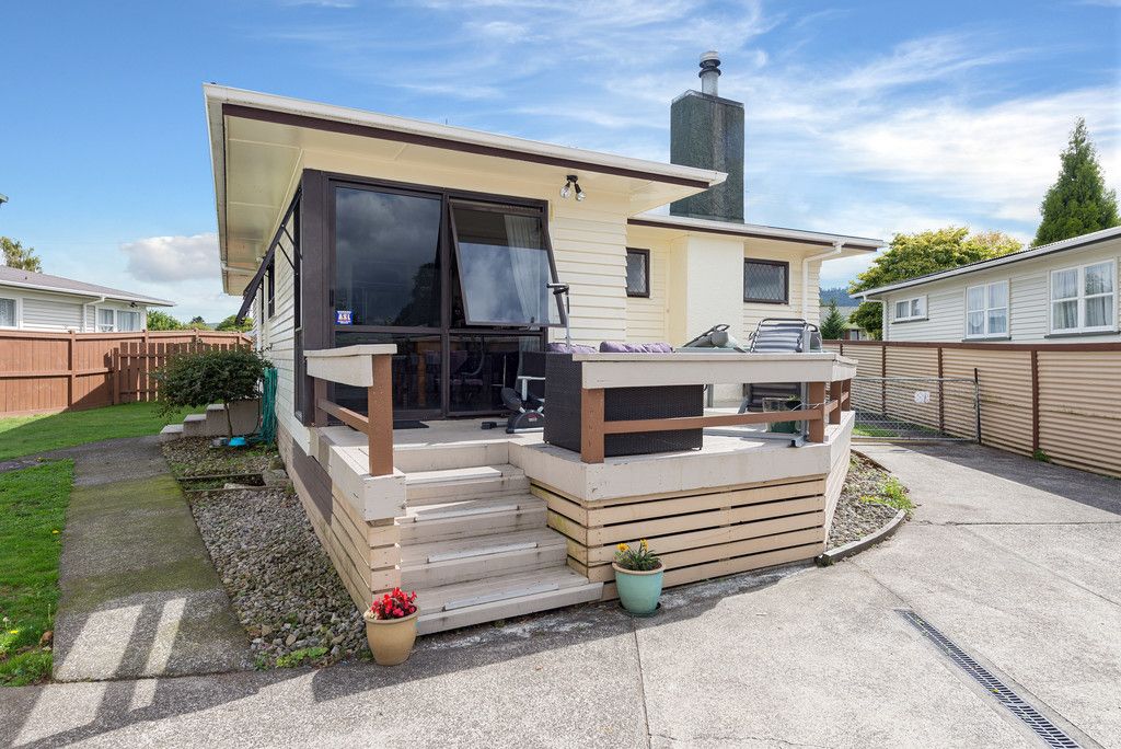 6 Totaravale Street, Pukehangi, Rotorua District