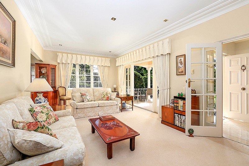 20 Pentecost Avenue, St Ives, NSW 2075