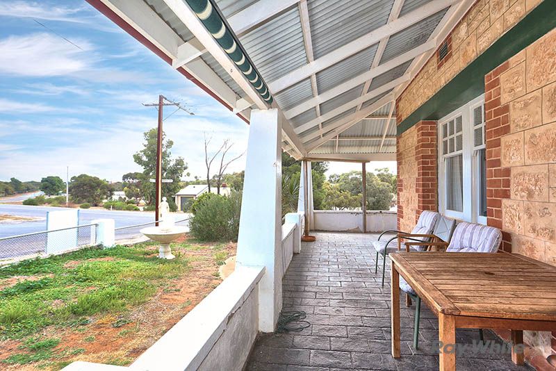 2 North Terrace, Ardrossan, SA 5571
