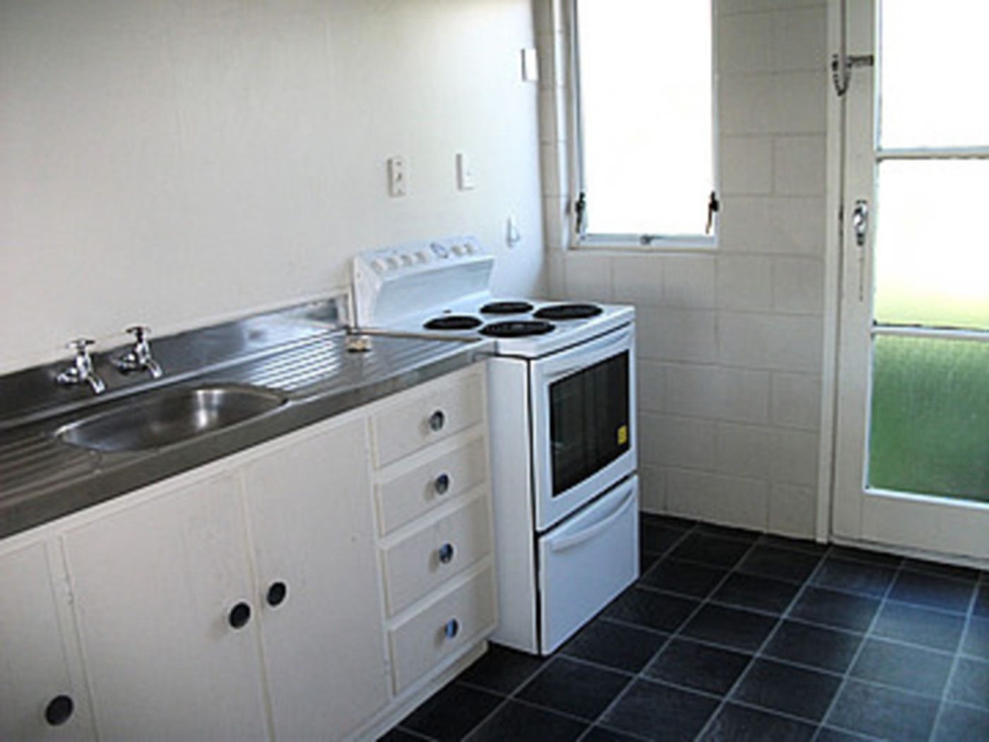 4/14 Islington Street, Hamilton, Hamilton City