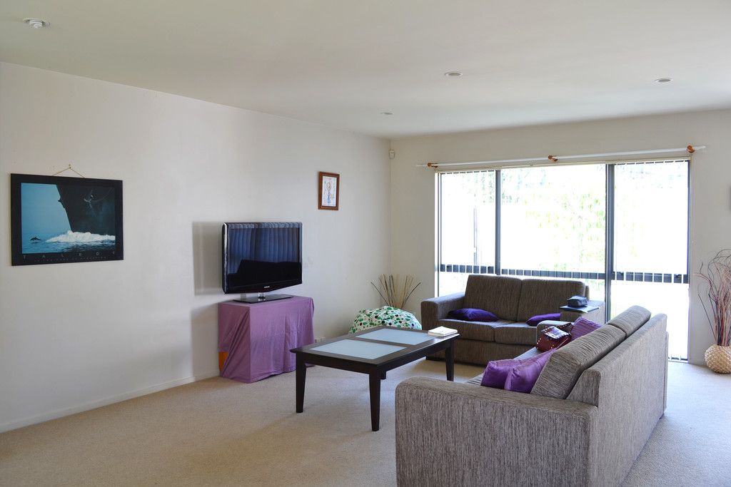 20 Rakich Place, Henderson, Waitakere City