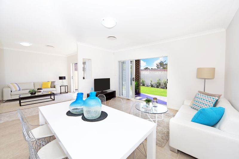 2/17 Bluewattle Road, Worrigee, NSW 2540