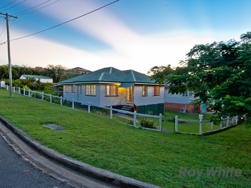 2 Nind Street, Wavell Heights, QLD 4012