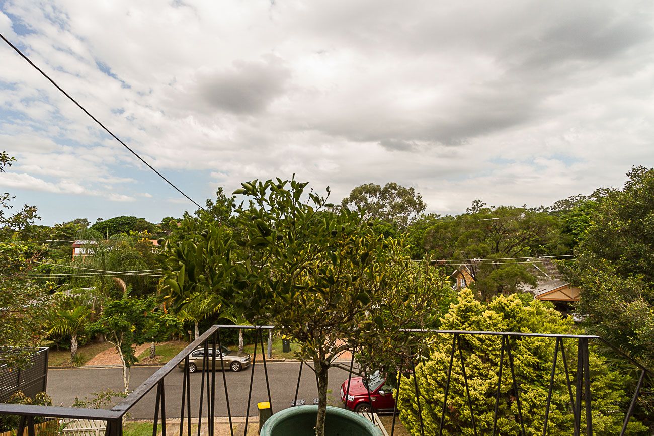 23 Rambler Street, Bardon, QLD 4065