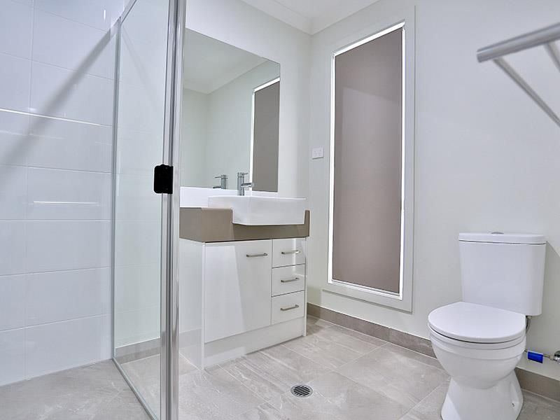 76 Cordeaux Crescent, Redbank Plains, QLD 4301