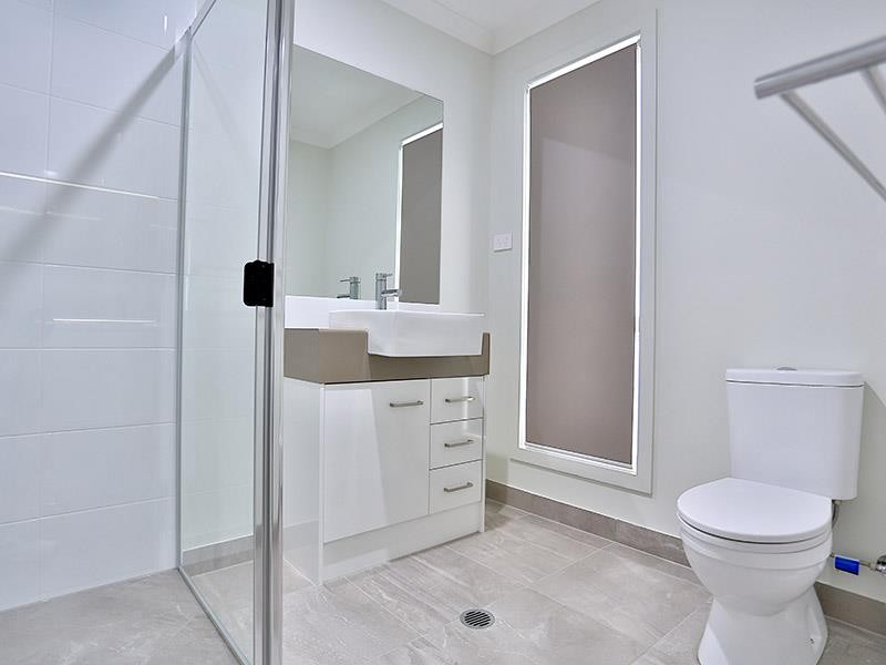 76 Cordeaux Crescent, Redbank Plains, QLD 4301