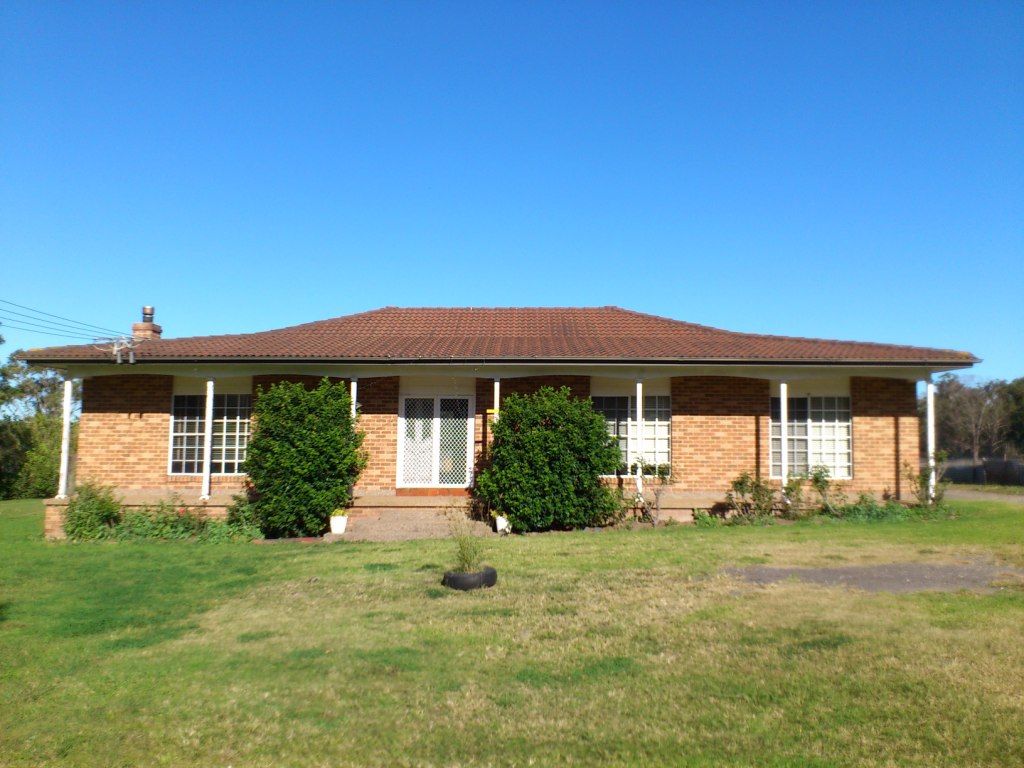215 Garfield Road West, MARSDEN PARK, NSW 2765