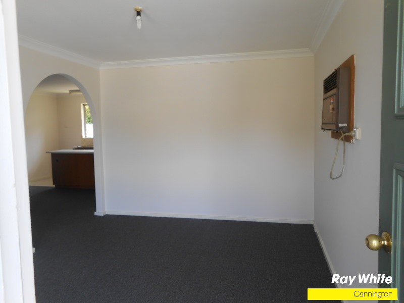2B Leslie Street, Cannington, WA 6107