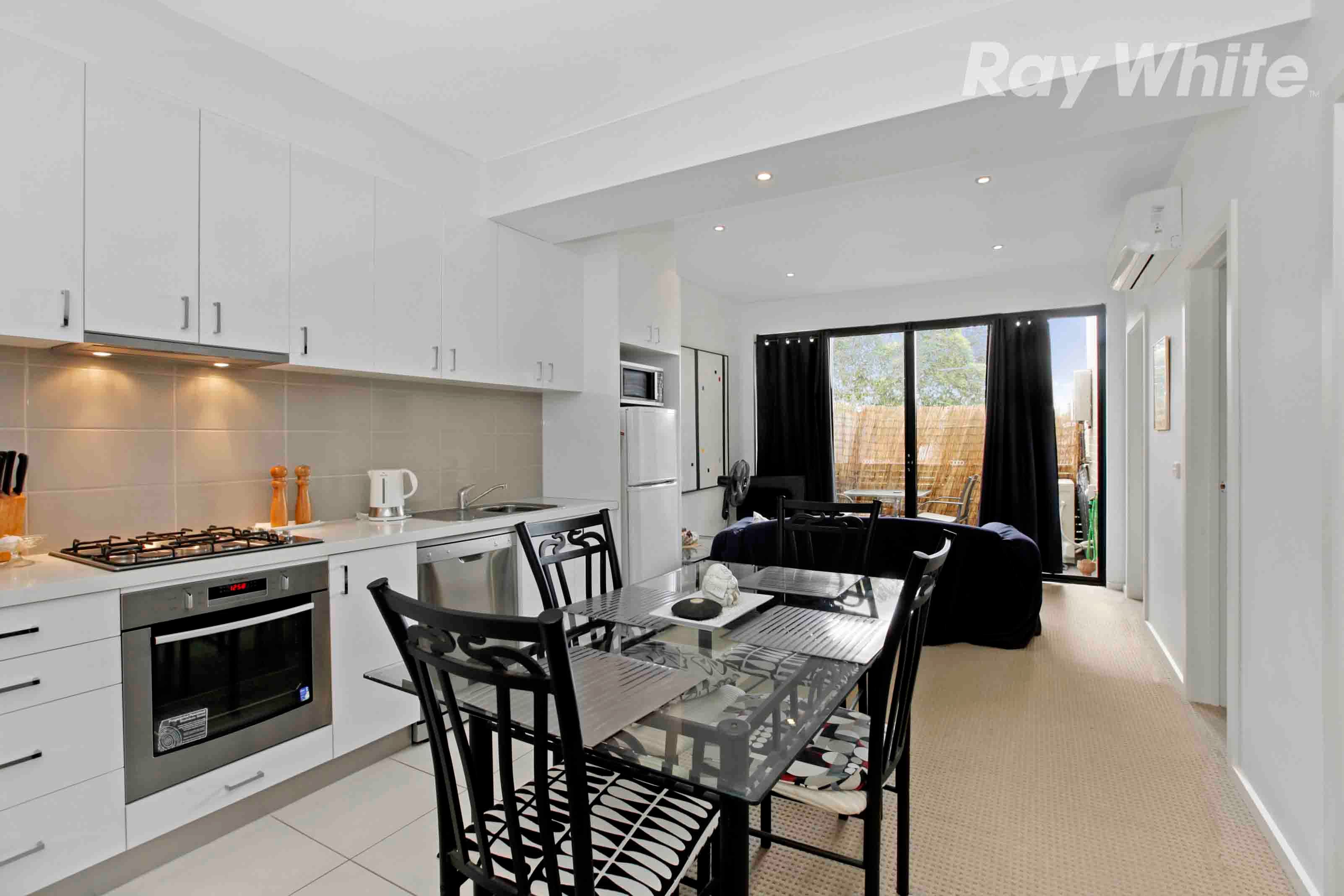 1/99 Barton Street, Reservoir, VIC 3073