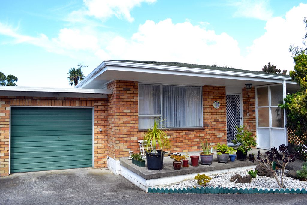1/193 Don Buck Road, Massey, Waitakere City