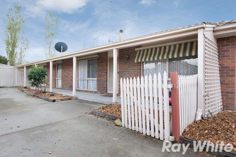 24 Osborn Grove, Pakenham, VIC 3810