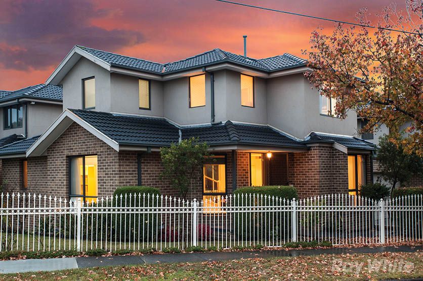 30 Seaview Crescent, Mulgrave VIC 3170