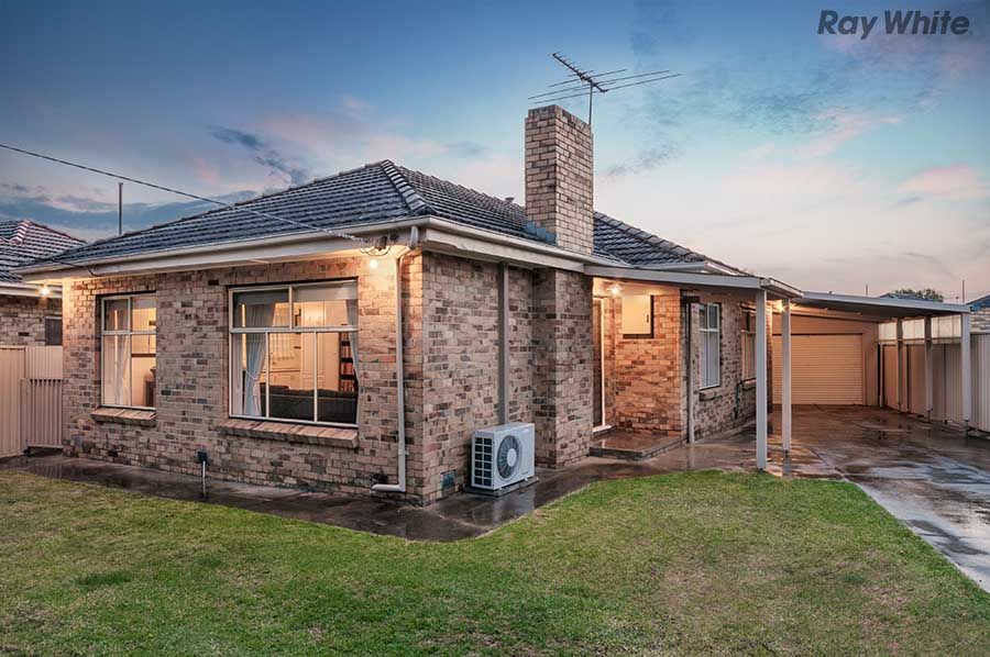 77 East Street, Hadfield VIC 3046