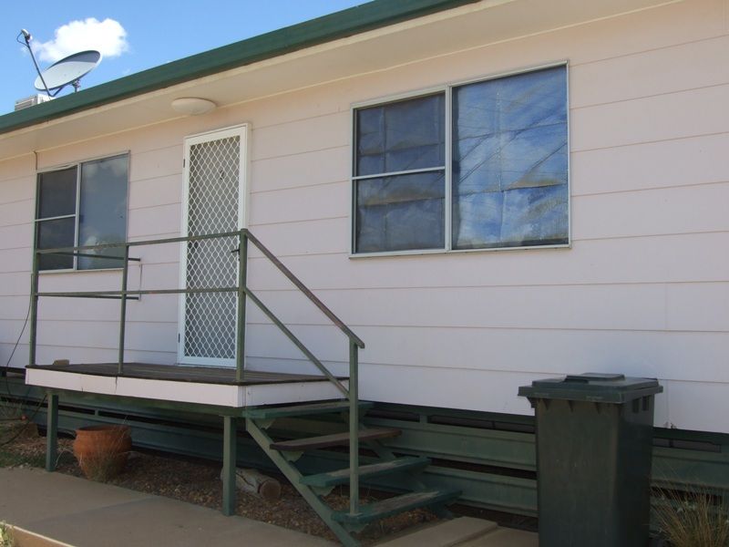 2/134 Wren Street, LONGREACH, QLD 4730