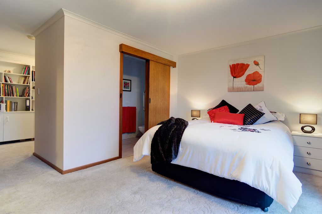 5 Montane Court, Aberfoyle Park, SA 5159