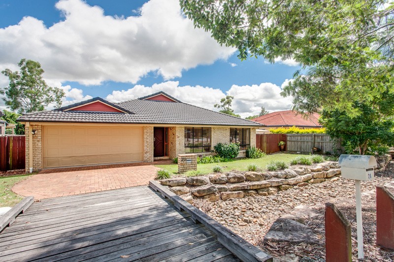 26 Mapleton Crescent, Forest Lake, QLD 4078