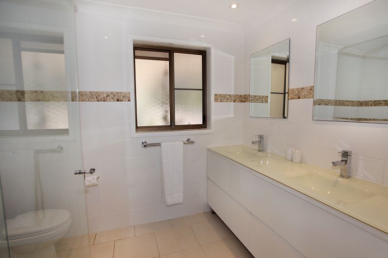 79 Amarina Avenue, MOOLOOLABA, QLD 4557