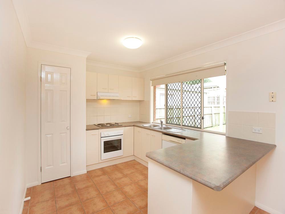 15 Florence Place, Oxley, QLD 4075