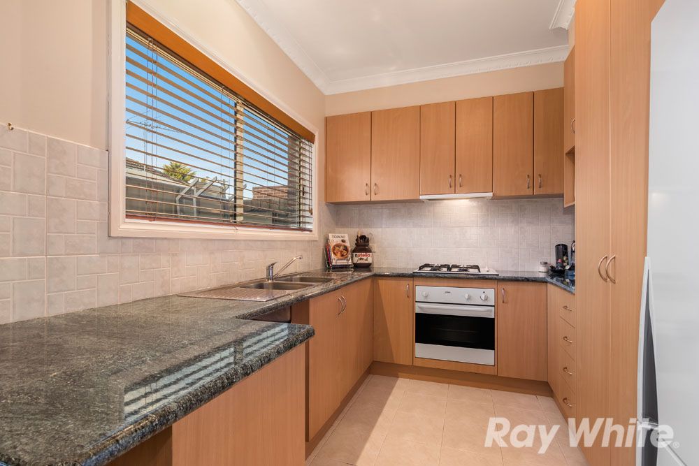 2/5 Dundee Street, Reservoir, VIC 3073