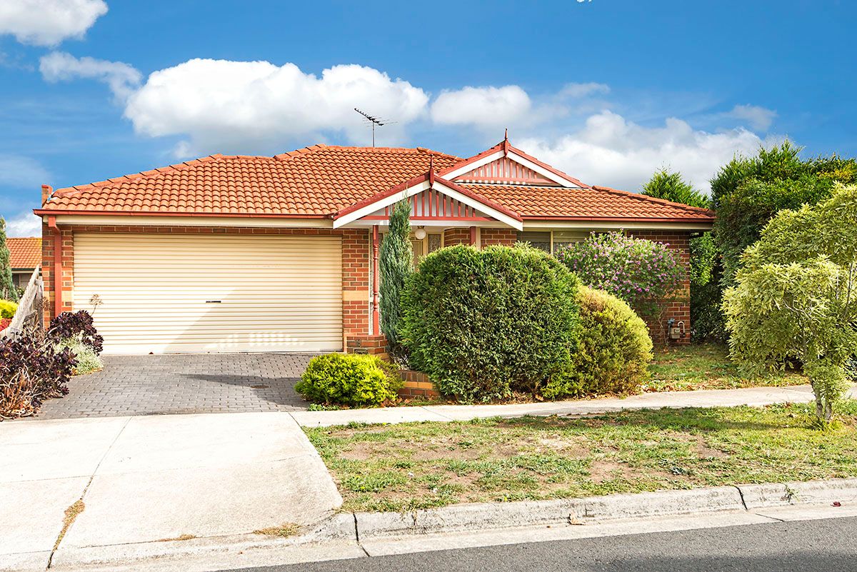 9 Bradley Drive, Mill Park VIC 3082