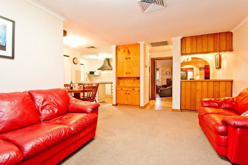 21 Harbour Court, West Lakes, SA 5021