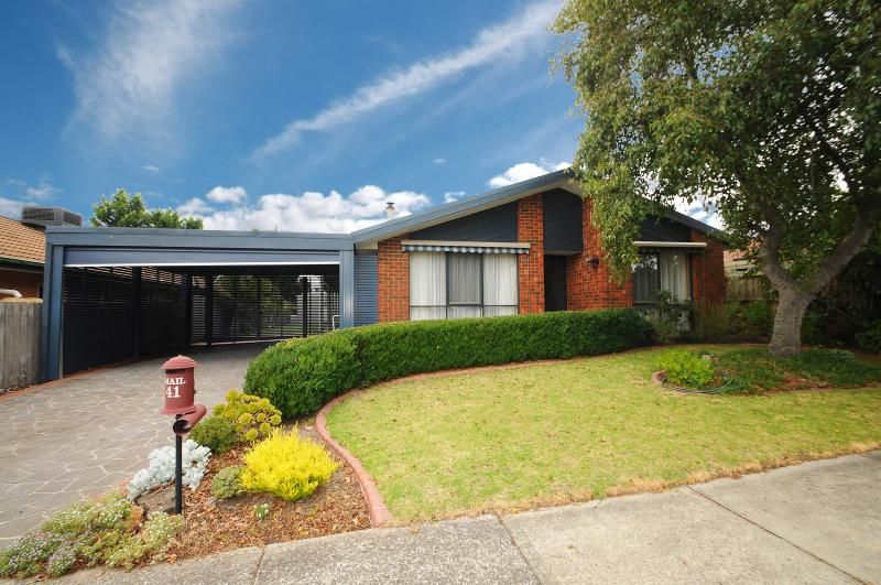 41 Carrington Crescent, Carrum Downs, VIC 3201
