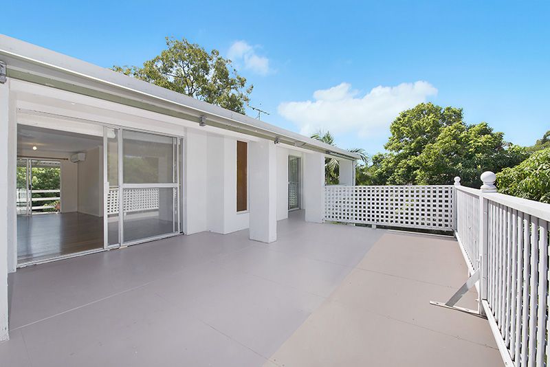 3 Bray Street, Dicky Beach, QLD 4551