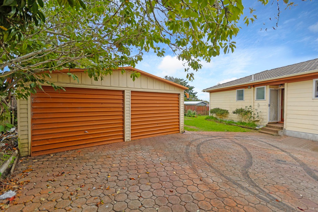29 Doone Place, Massey, Waitakere City