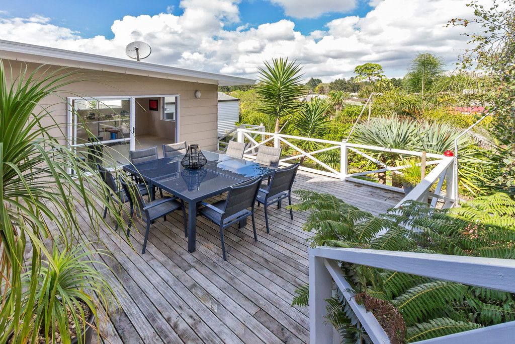 9 Seaglen Place, Botany Downs, Manukau City