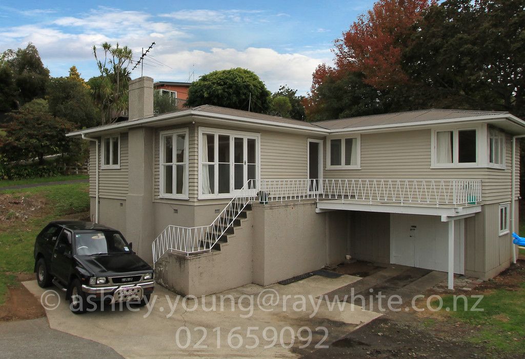 54 Queenstown Road, Hillsborough, Auckland City