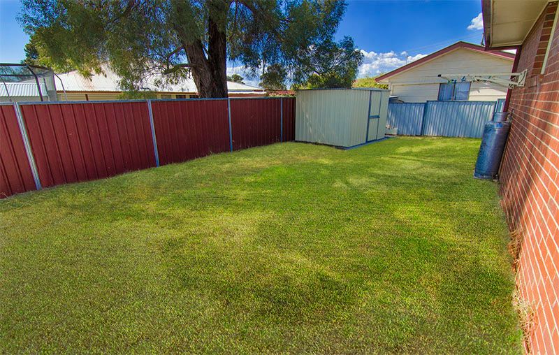 2/4 Friendship, PARKES, NSW 2870