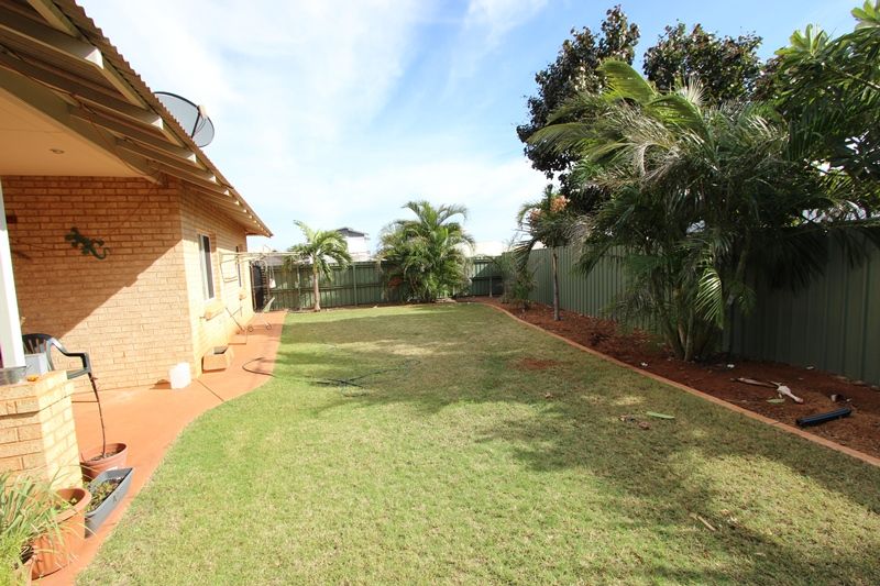 16 Schooner Street, BAYNTON, WA 6714