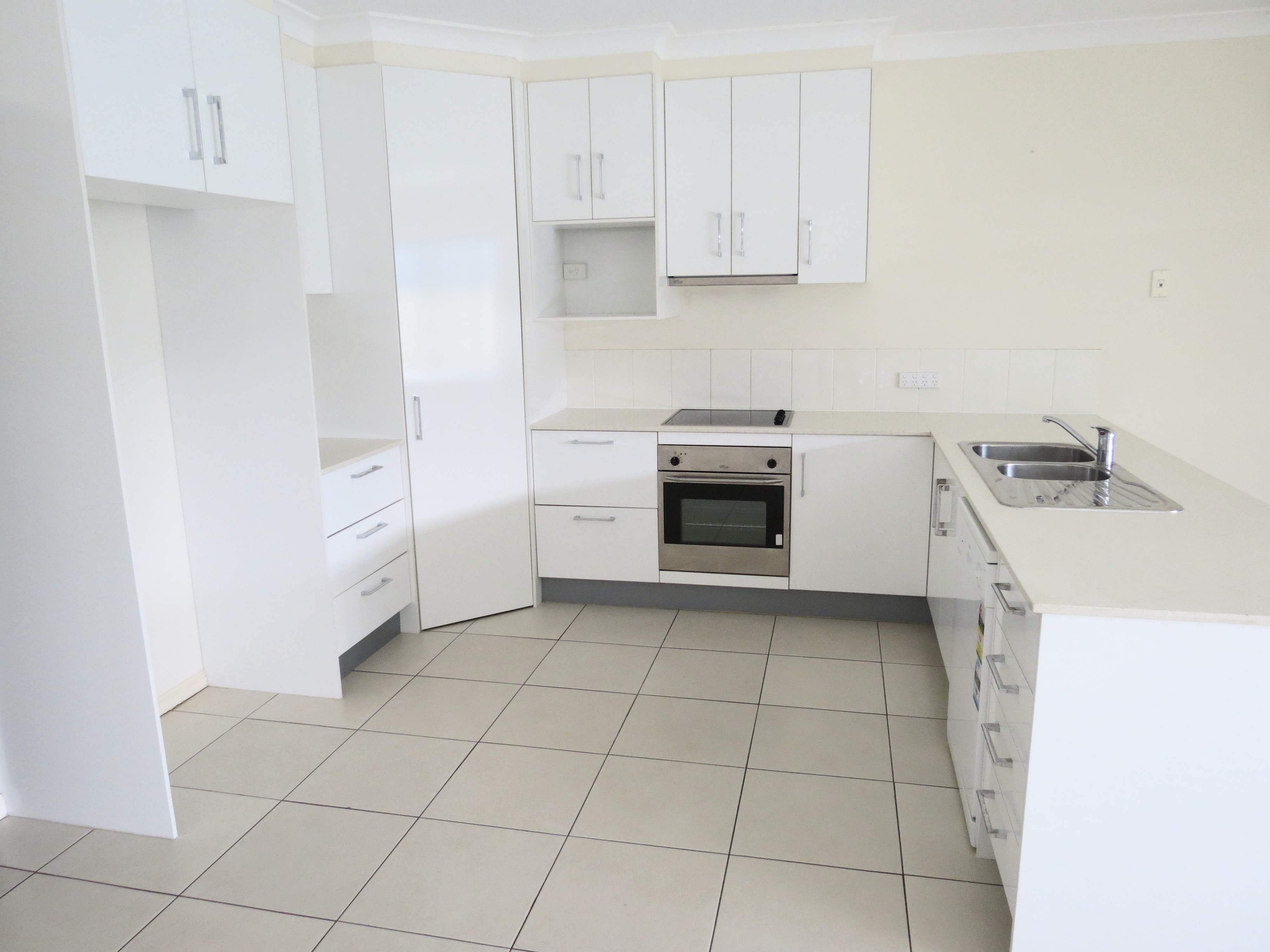 7 Glovar Street, Emerald, QLD 4720