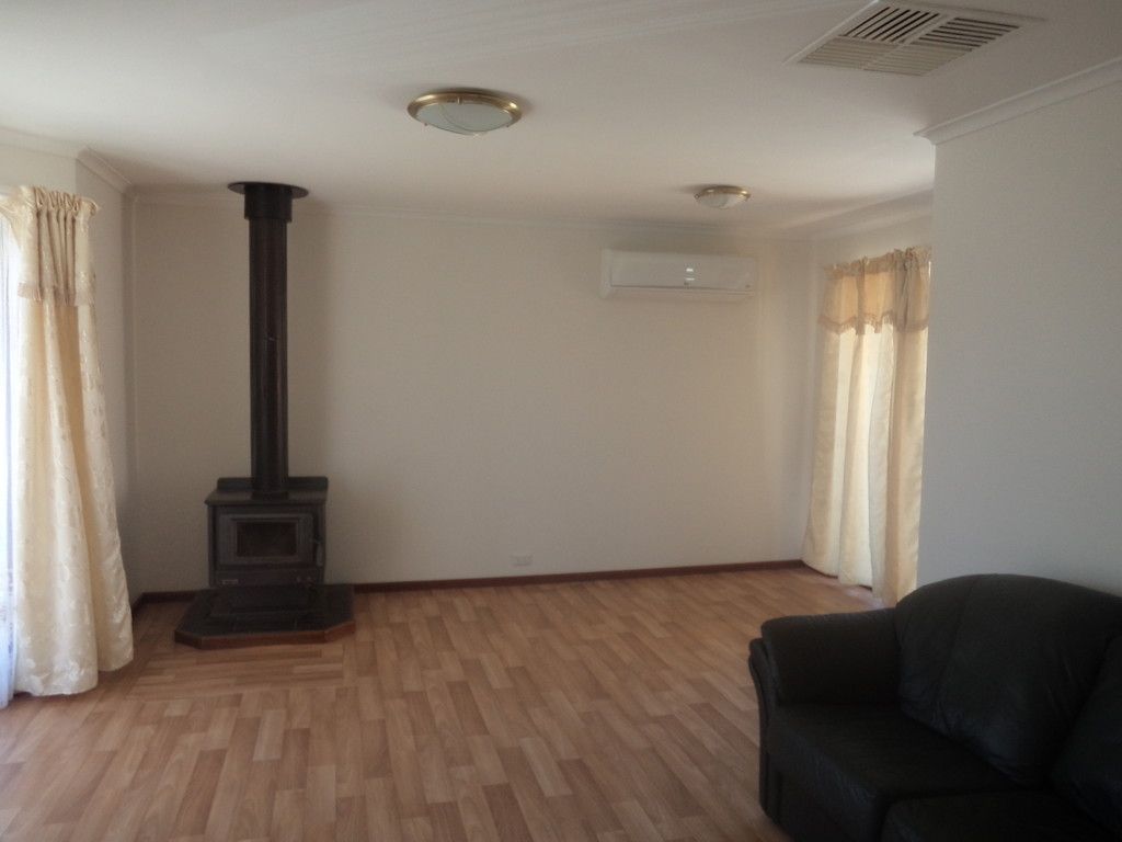 49 Olinda Street, Craigmore, SA 5114