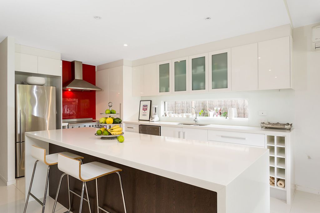 94 Nobby Parade, Miami QLD 4220