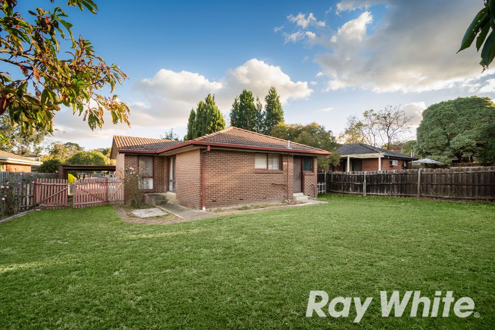 21 Old Orchard Drive, Wantirna South, VIC 3152