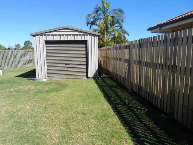 10 Phoenix Court, Kawungan, QLD 4655