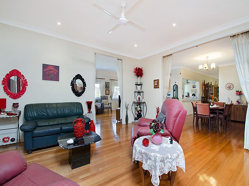 64 Gloucester Road, Buderim, QLD 4556