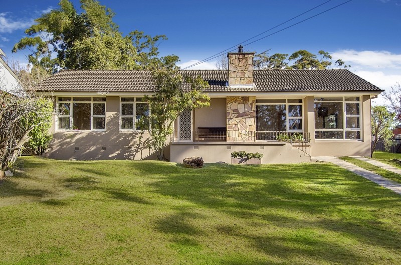 8 Longview Crescent, Stanwell Tops, NSW 2508