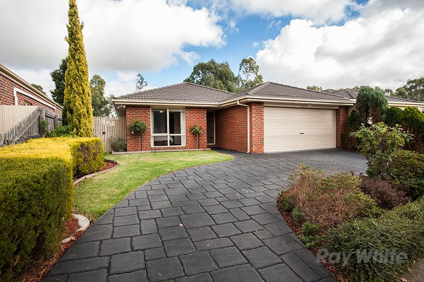 148 Waradgery Drive, Rowville VIC 3178