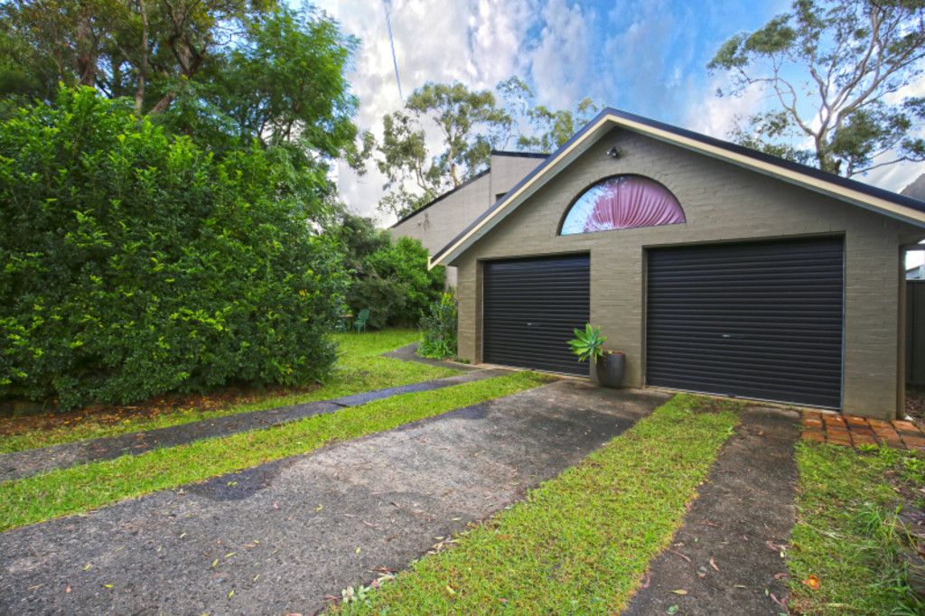 11 Chittick Avenue, North Nowra, NSW 2541