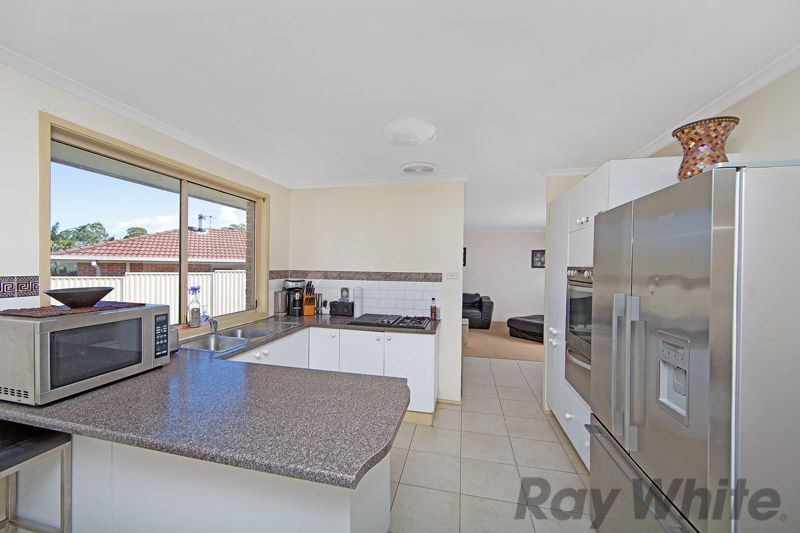 33 Callen Avenue, San Remo, NSW 2262