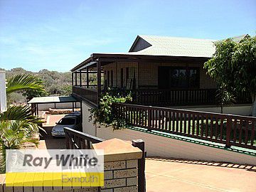 11 Simpson Street, ONSLOW WA 6710