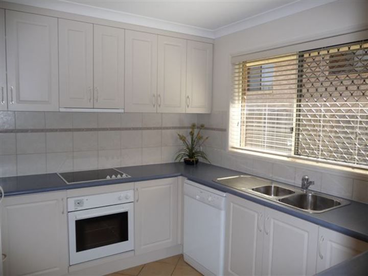5/27 Gladstone Street, Newtown, QLD 4350