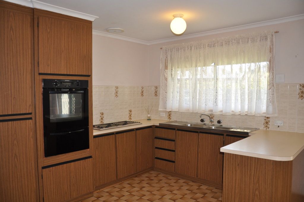 3 Pearl Court, Mill Park, VIC 3082