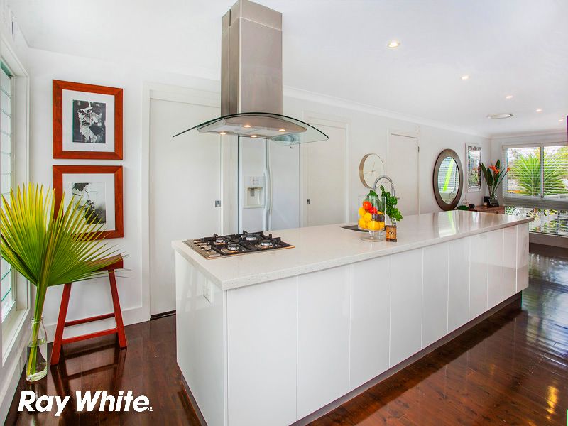 8 Hillview Circuit, KIAMA, NSW 2533