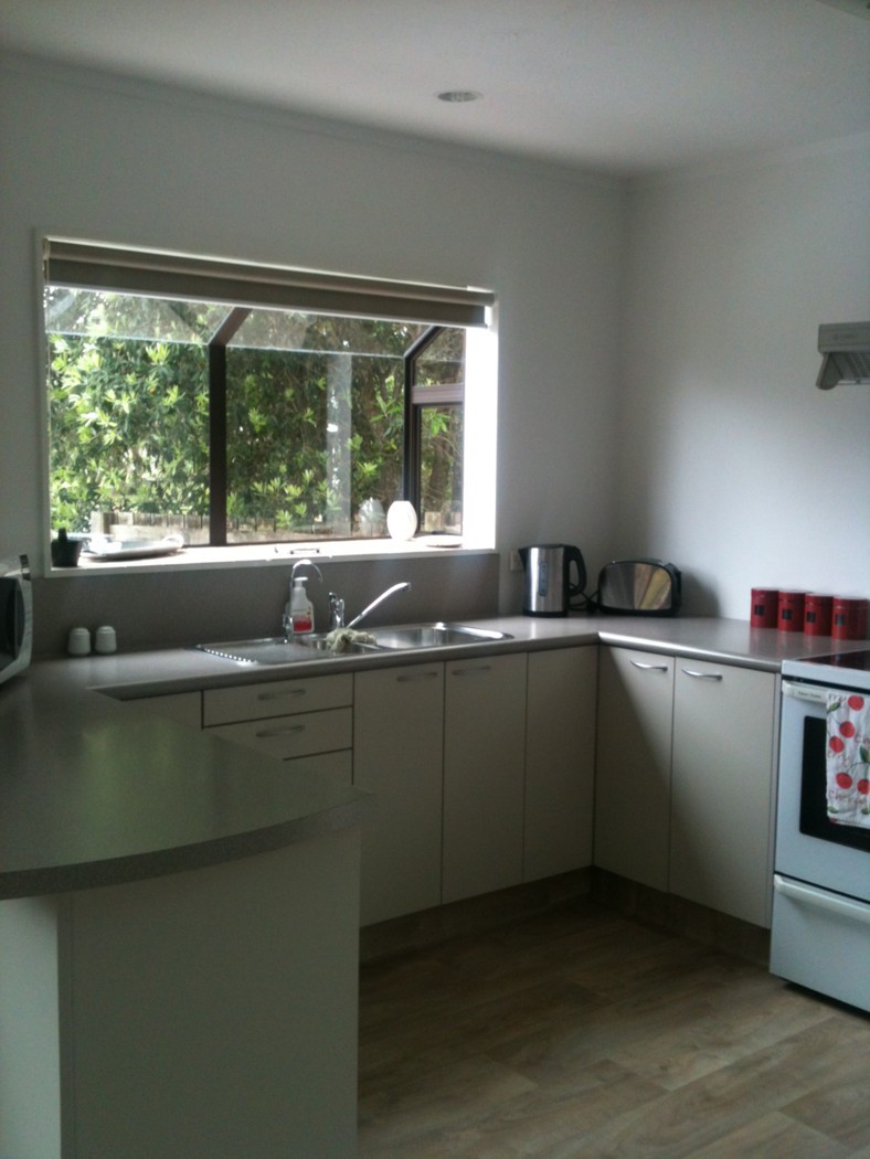 4a Twilight Bay, Omaha, Rodney