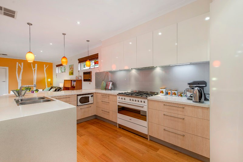 11 Thomson Avenue, Murrumbeena, VIC 3163